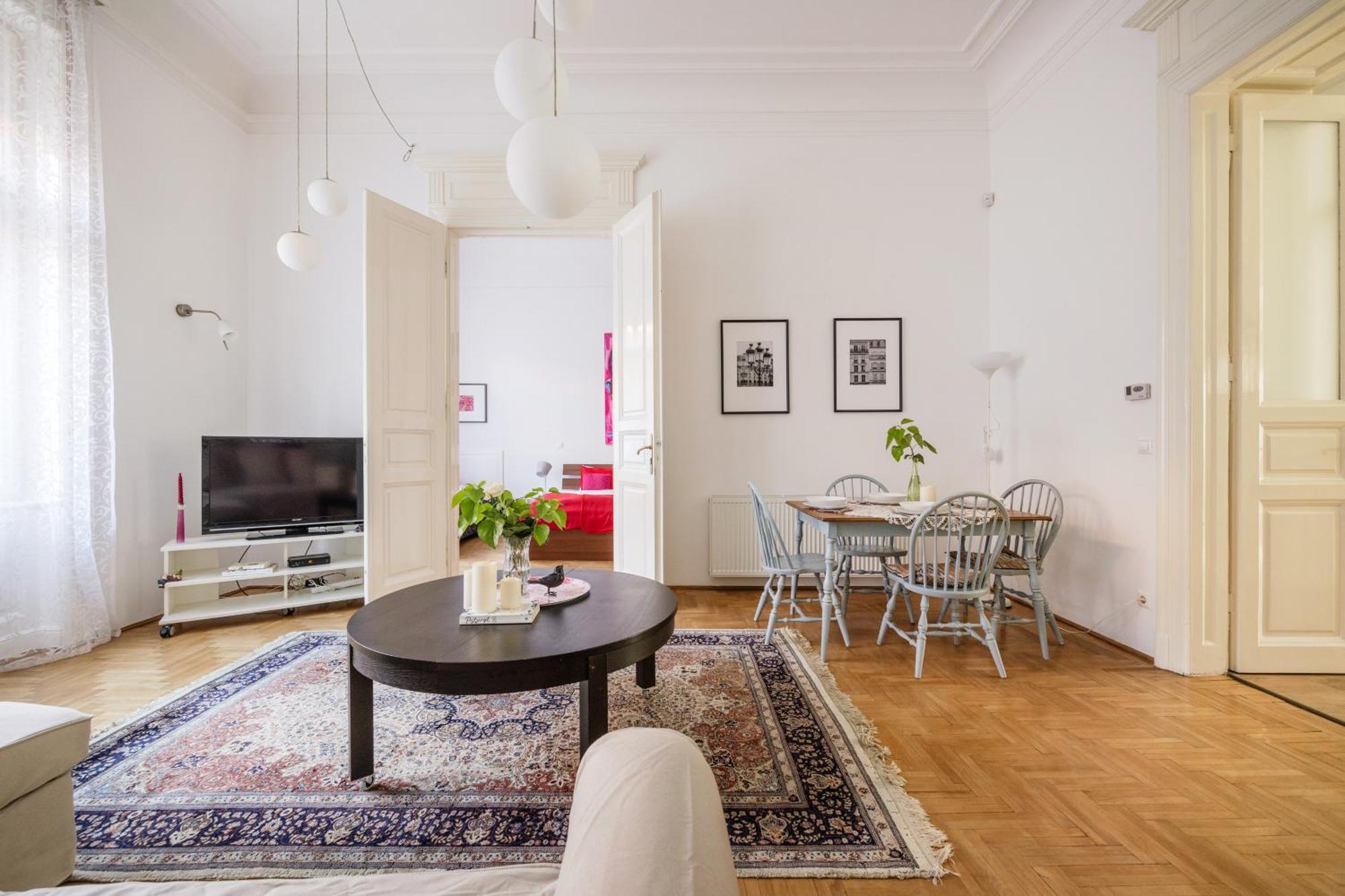 Sara'h Romantic Apartment